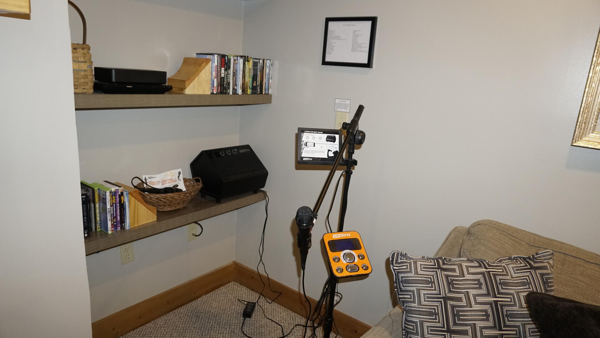 karaoke corner