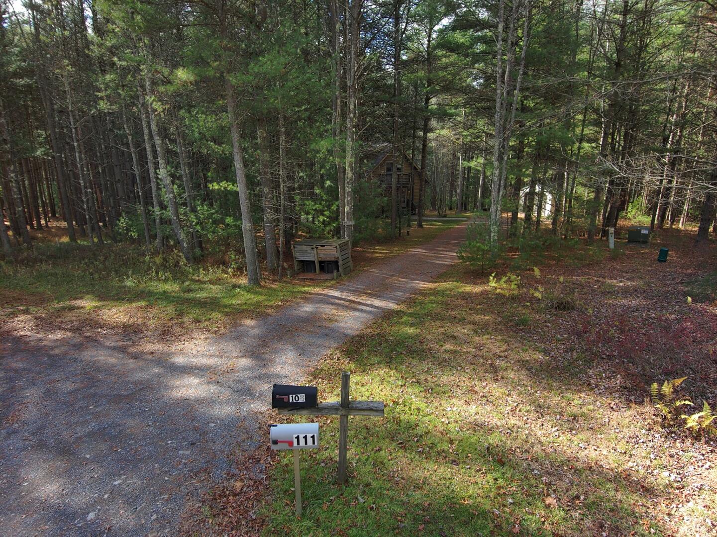 private lane to cottage