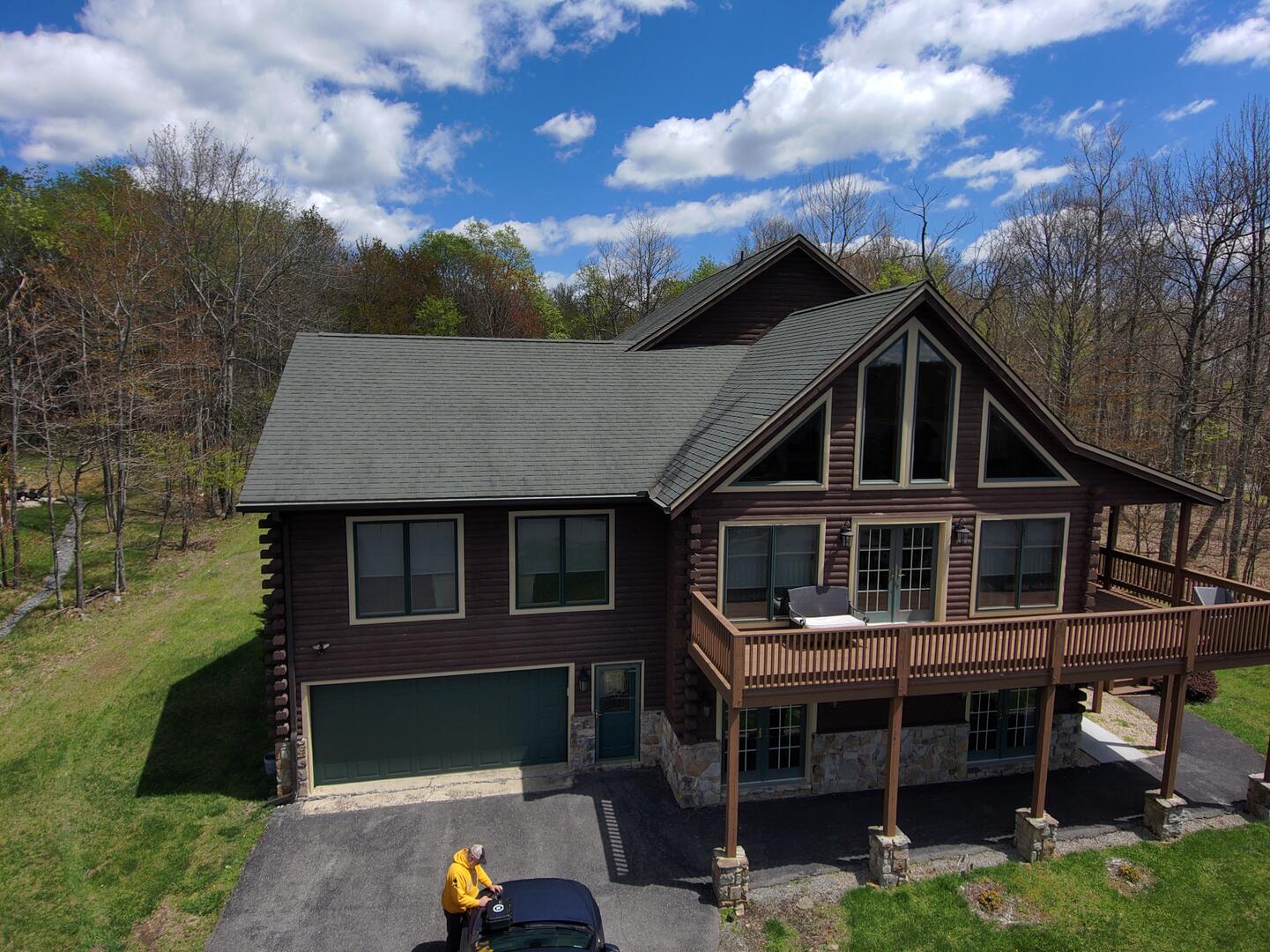 Knotty Pine Chalet-kPc