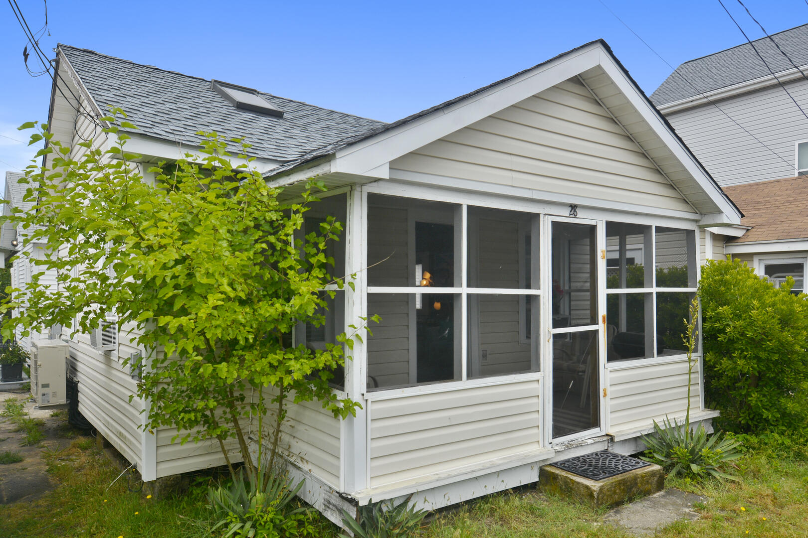 Exterior,Front Elevation,