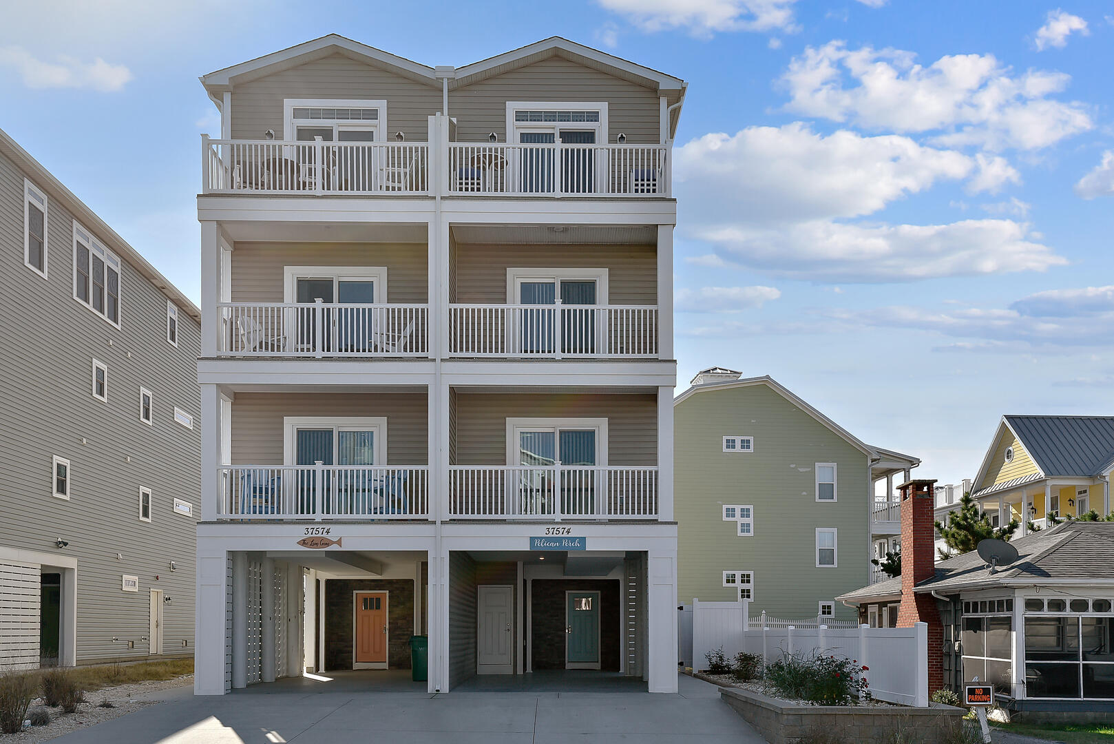 Exterior,Front Elevation,
