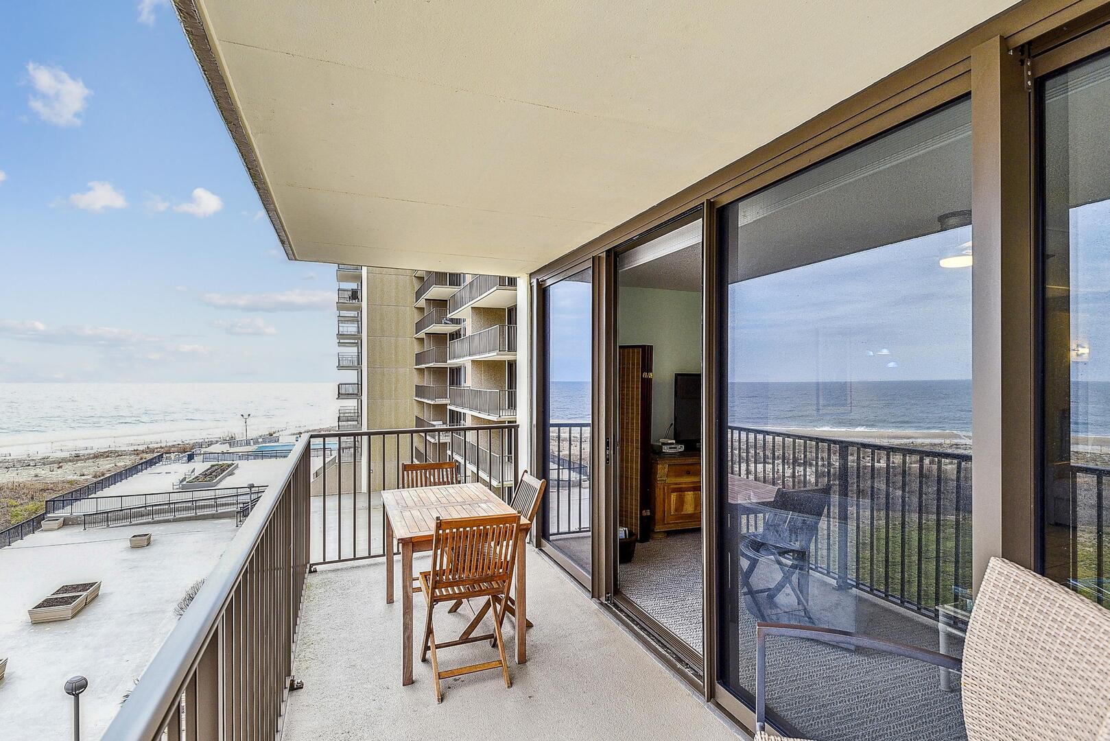 Group,Balcony,
