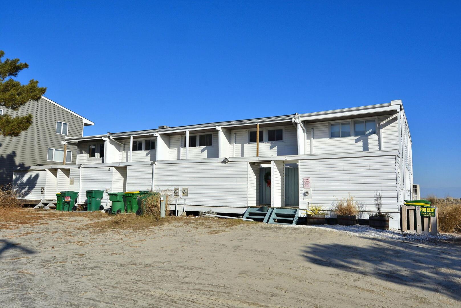 Group,1 Saulsbury St, 4A,