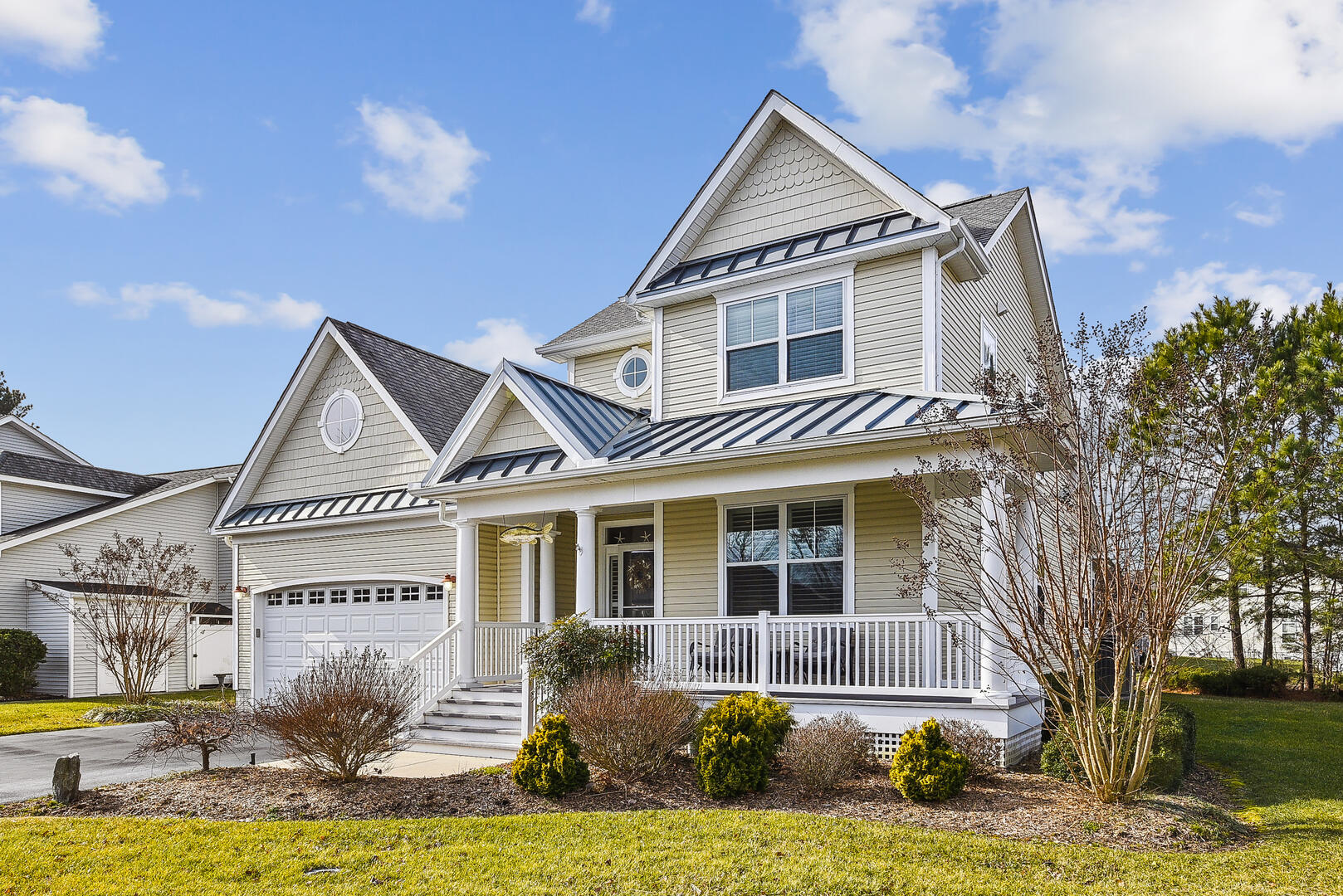 Exterior,Front Elevation,