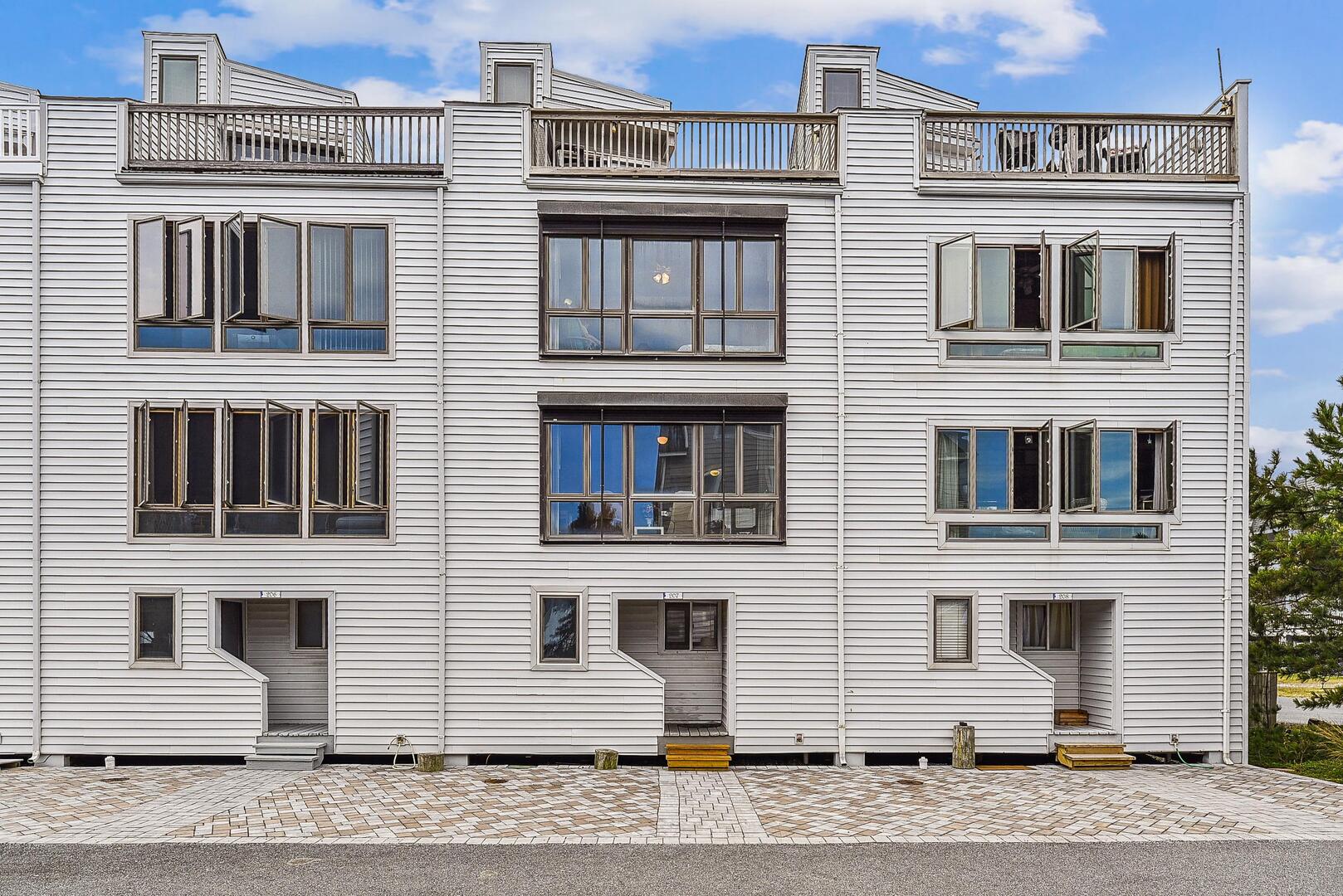 Group,29150 Ocean Road Unit 207,Customer Provided