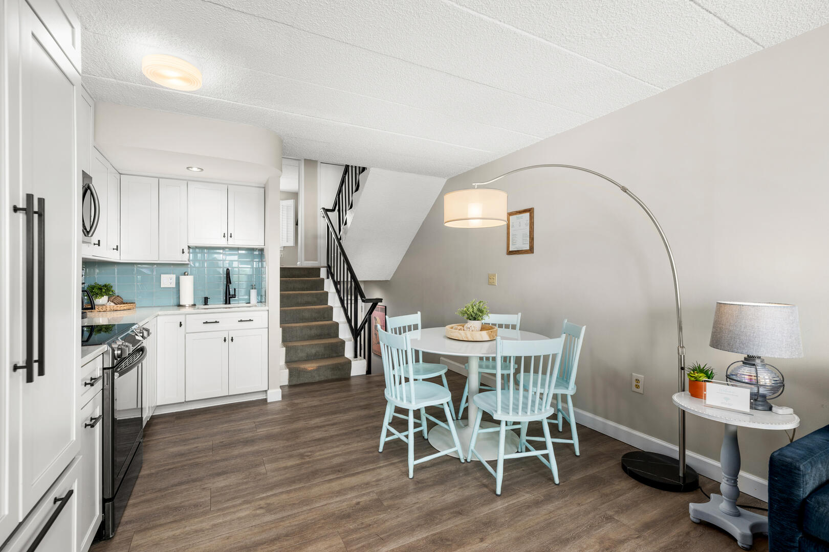 Main Level,Dining Area,