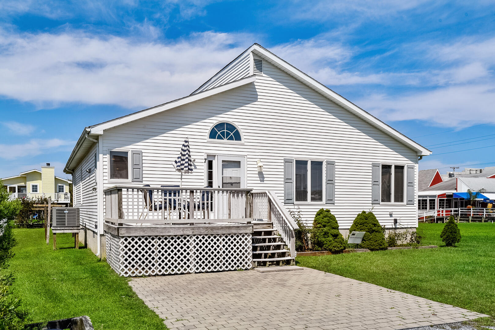 Exterior,Front Elevation,