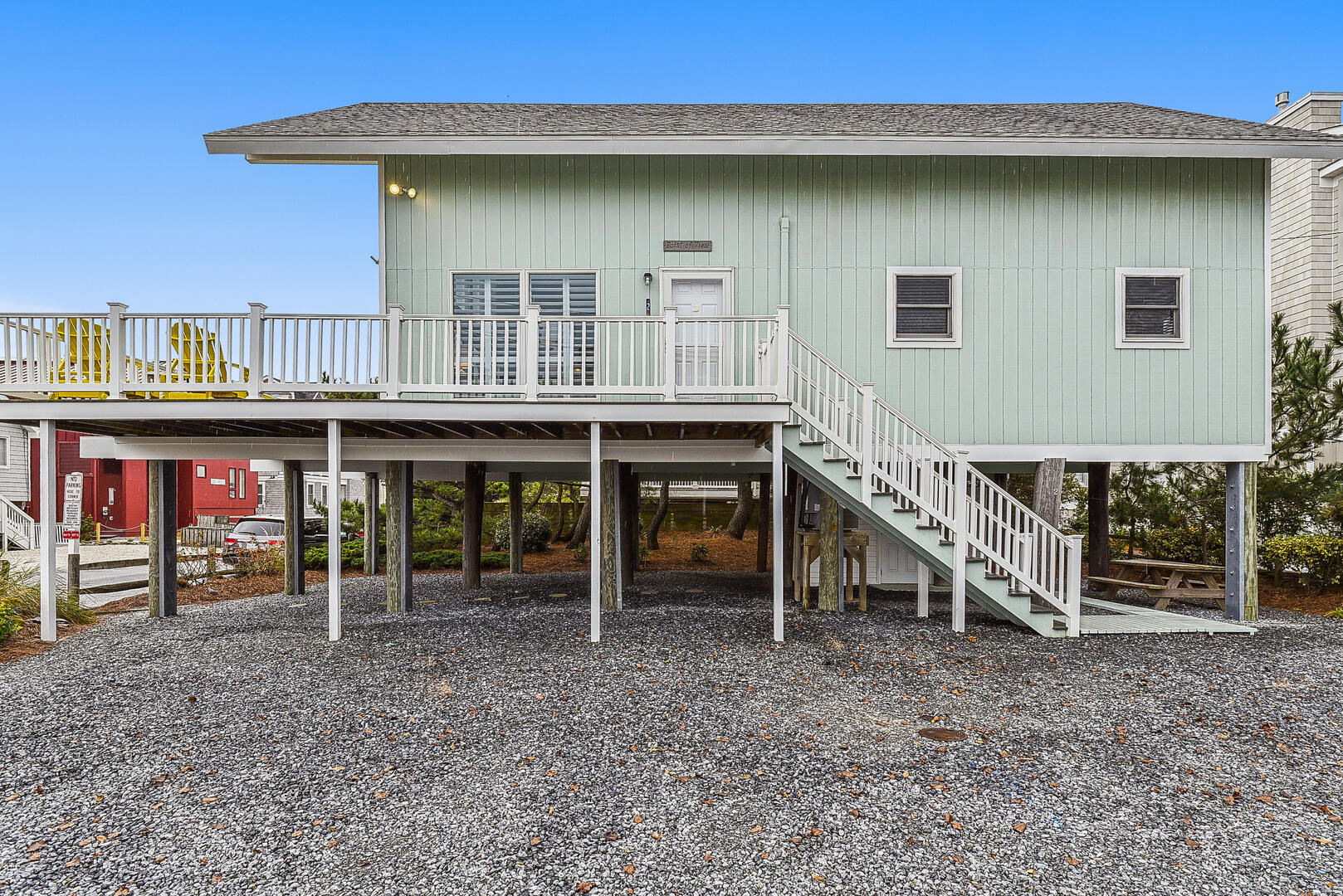 Exterior,Front Elevation,