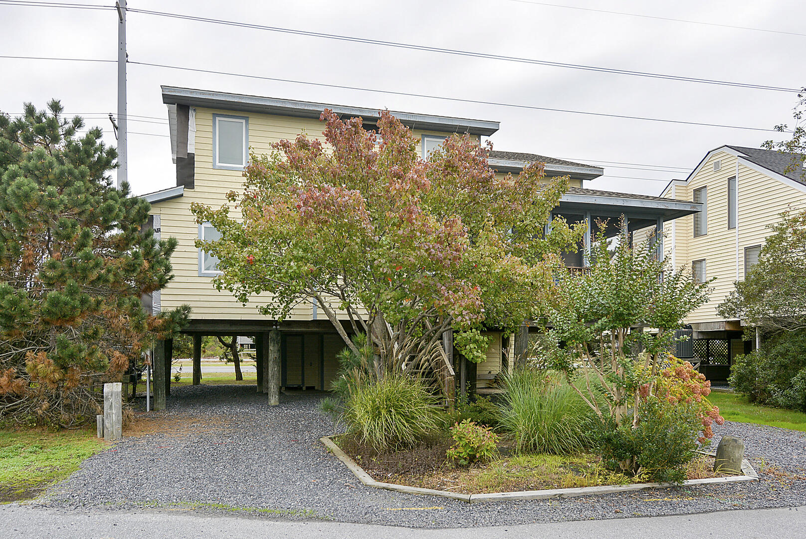 Exterior,Front Elevation,