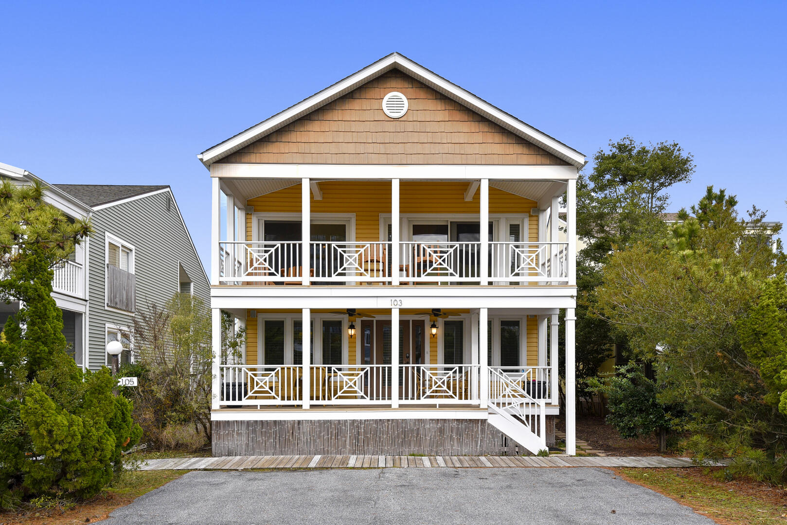 Exterior,Wellington Hldgs,103 Cedarwood,