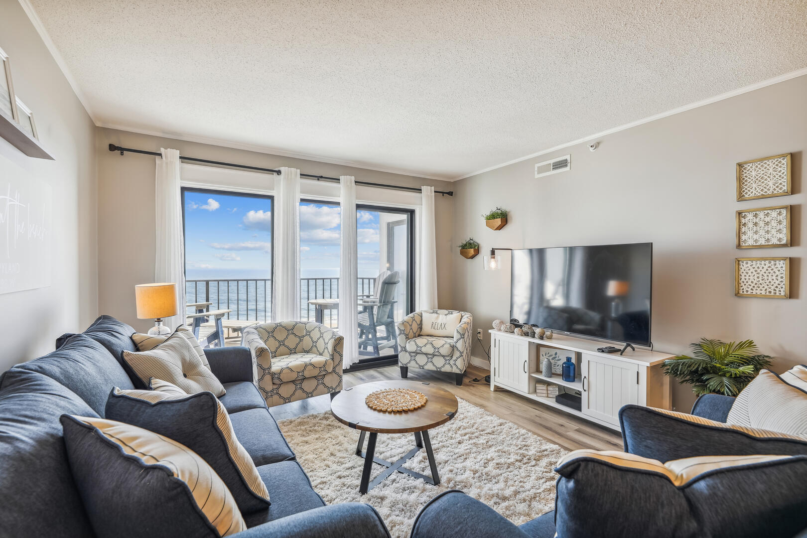 Floor Plan,Living Area,