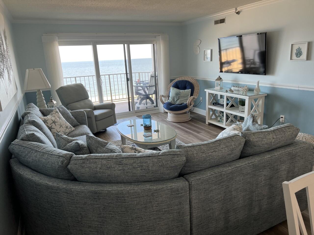 Floor Plan,Living Area,