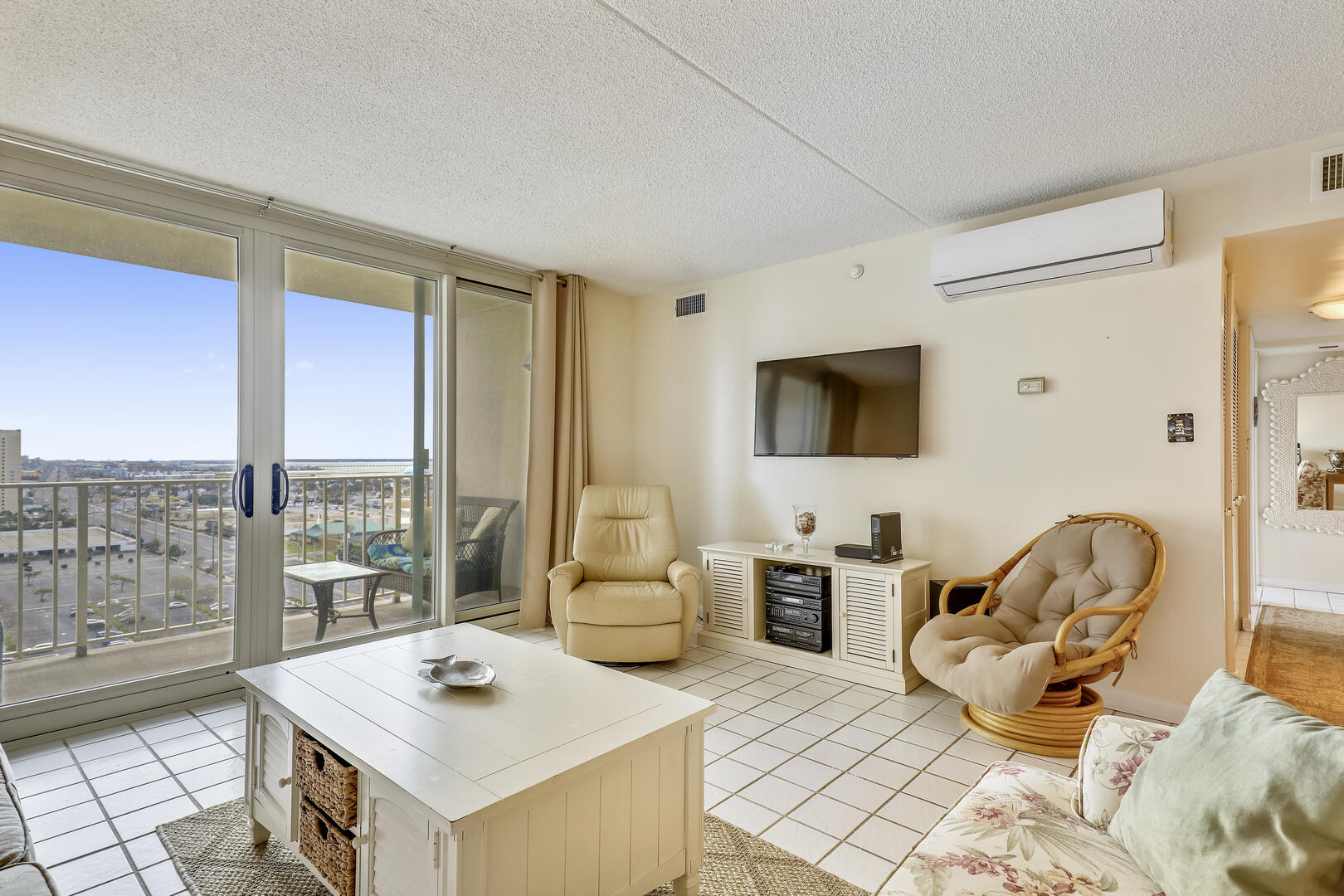 Floor Plan,Living Area,