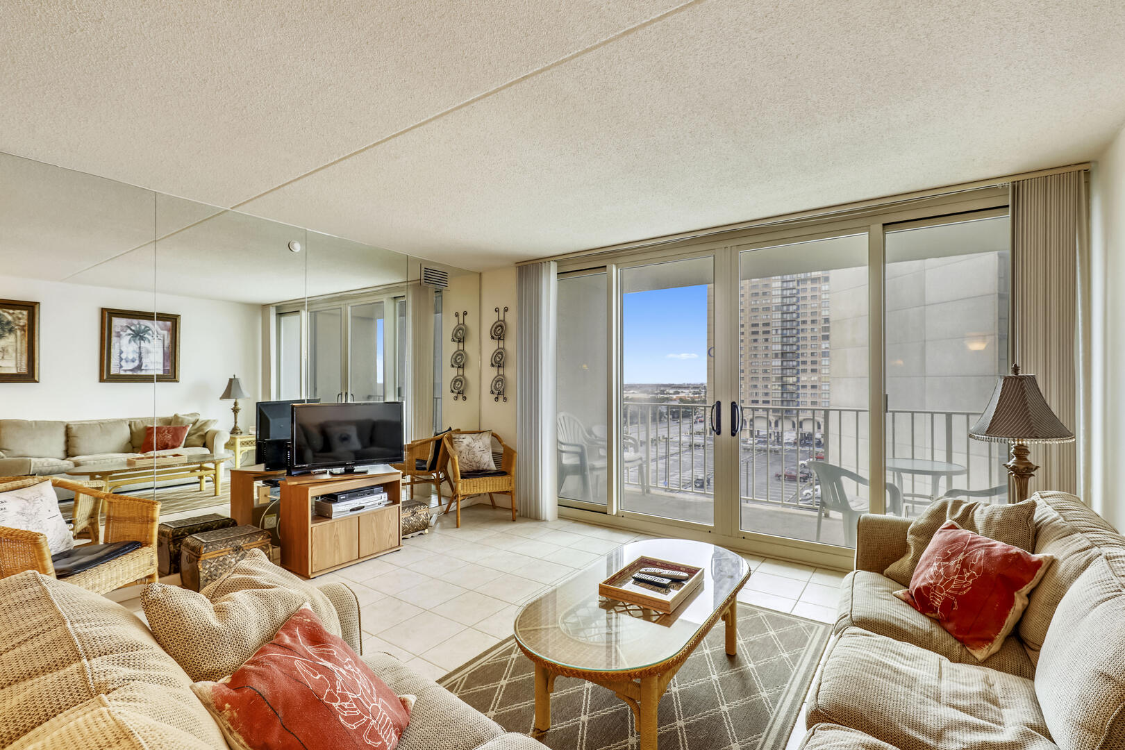 Floor Plan,Living Area,