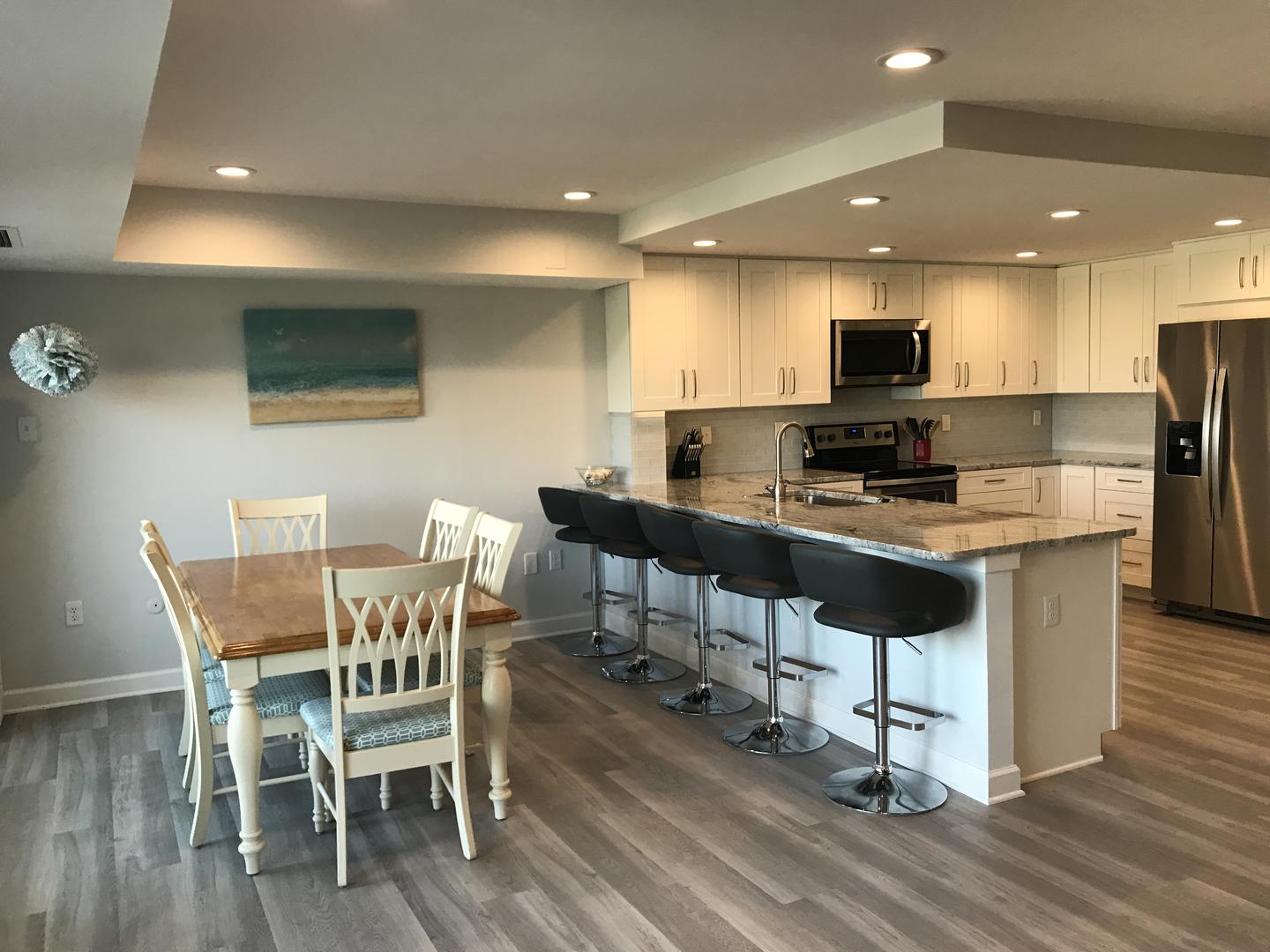 Long & Foster Vacation Rentals-Henlopen Unit 712-image-1