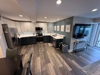 Long & Foster Vacation Rentals-Henlopen Unit 805-image-1