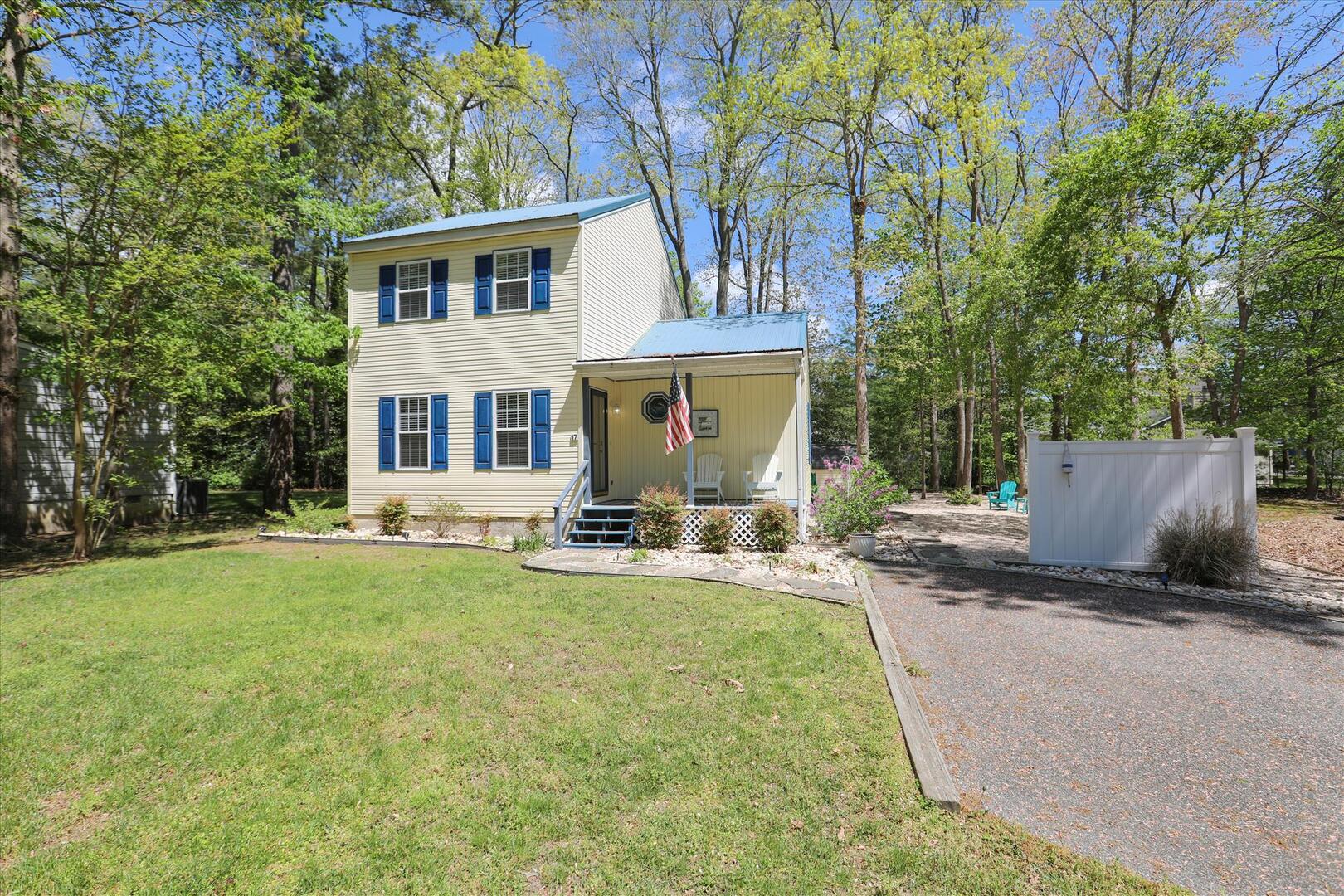 Exterior,The Cottages,