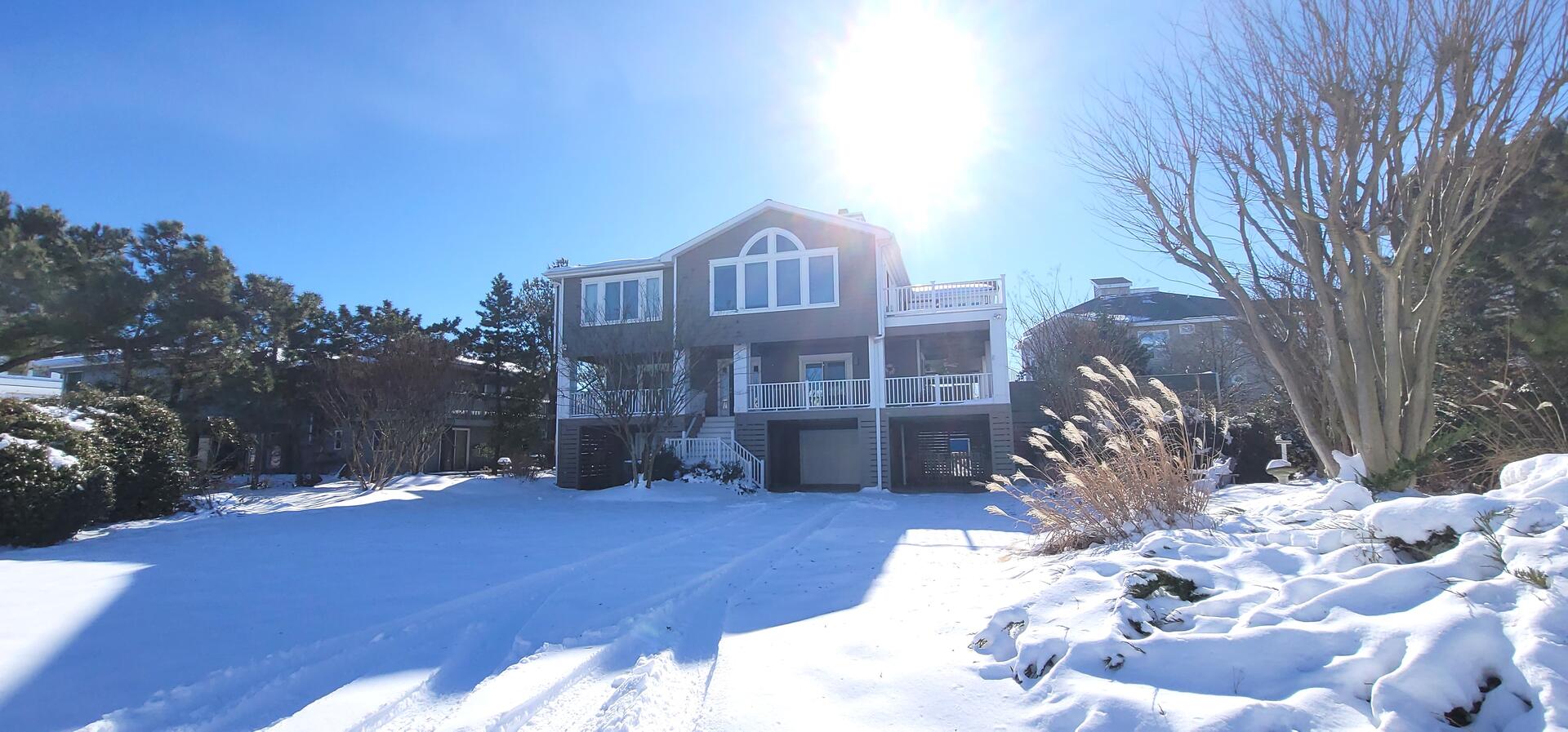 DEWEY OASIS | DEWEY BEACH, DE | Long \u0026 Foster Vacation Rentals, image size:1920x897