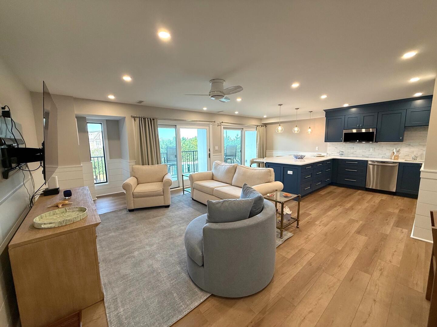 Long & Foster Vacation Rentals-Henlopen Unit 208-image-1