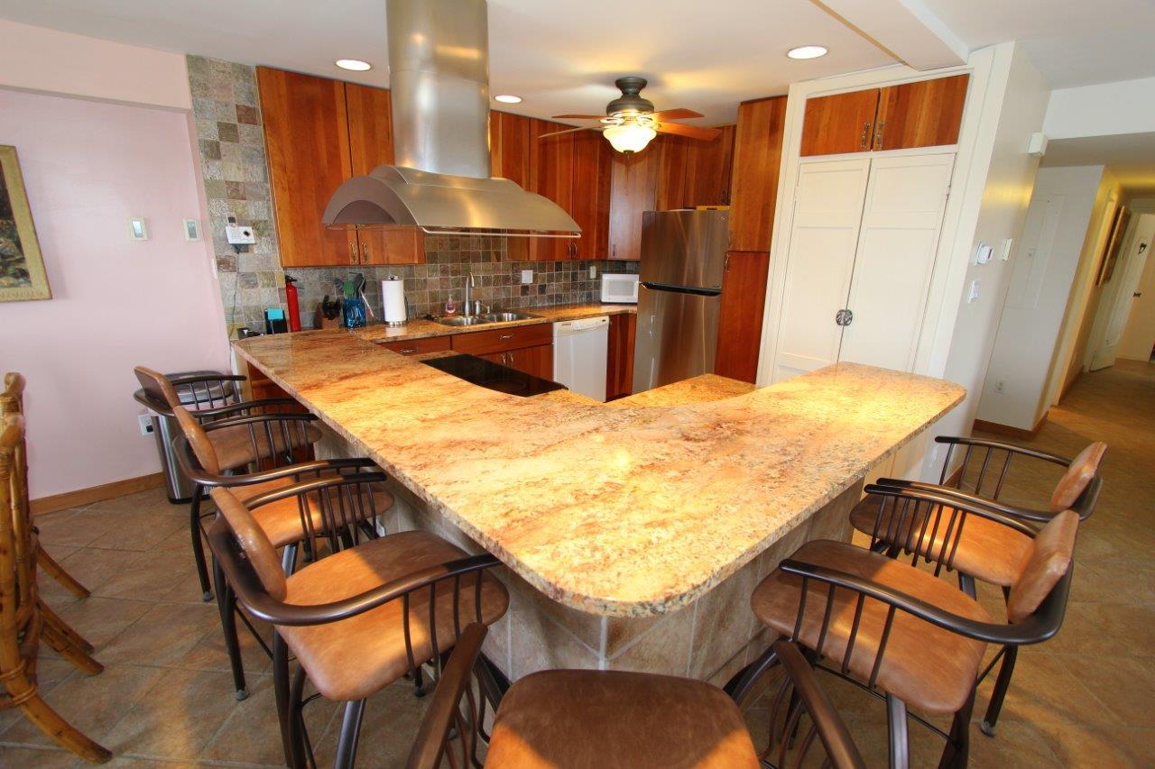 Long & Foster Vacation Rentals-Henlopen Unit 819-image-1