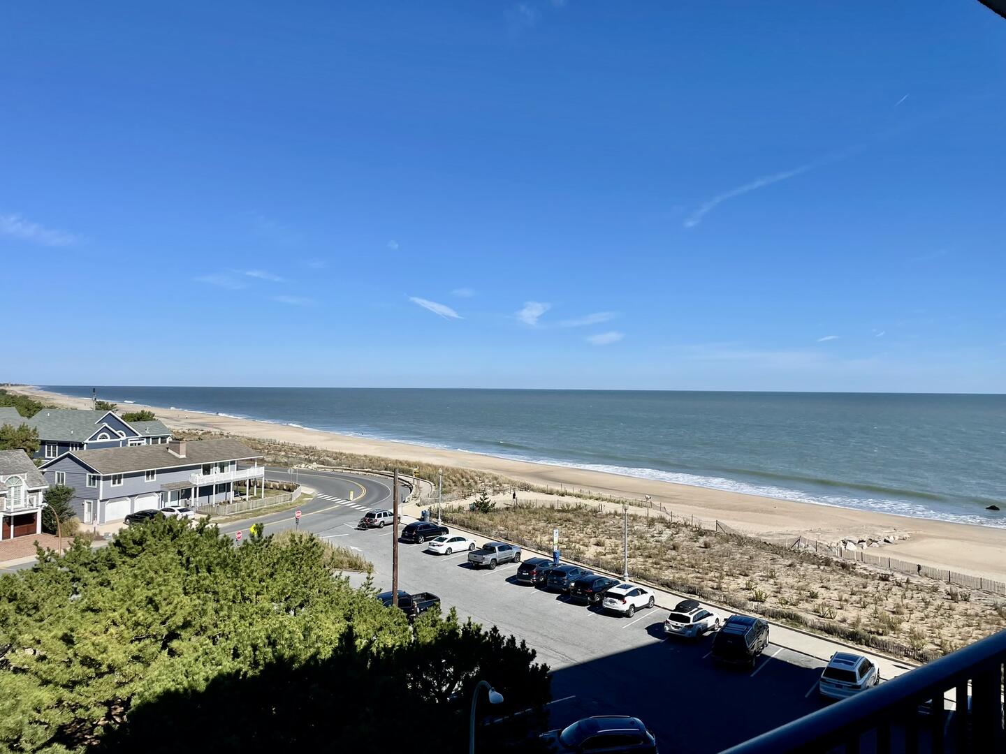 Long & Foster Vacation Rentals-Henlopen Unit 506-image-1