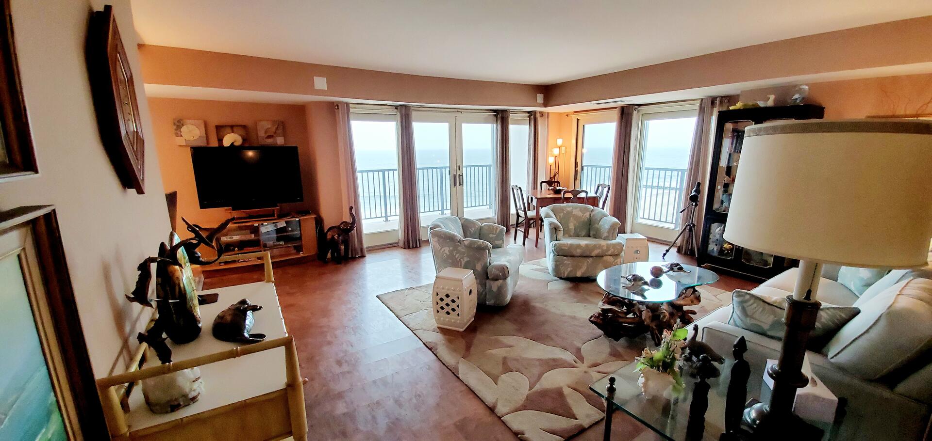 Long & Foster Vacation Rentals-Henlopen Unit 501-image-1