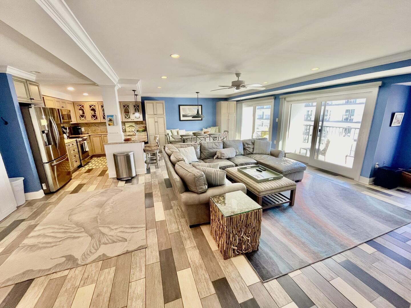 Long & Foster Vacation Rentals-Henlopen Unit 607-image-1