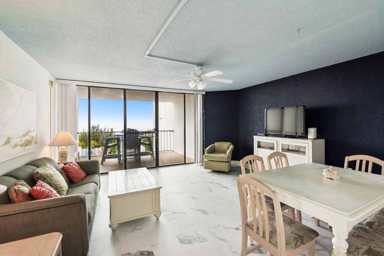 Floor Plan,Living Area,