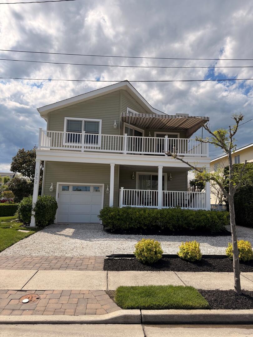 Long & Foster Vacation Rentals-1252 Dune Drive-image-1
