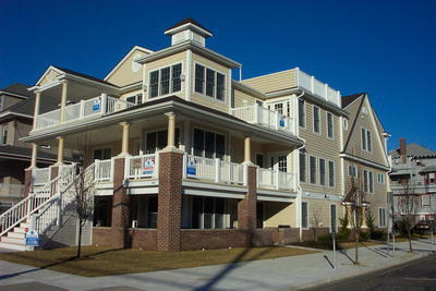 Long & Foster Vacation Rentals-1000 Ocean Ave B-image-1