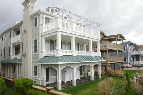 Long & Foster Vacation Rentals-4941 Central Ave-image-1