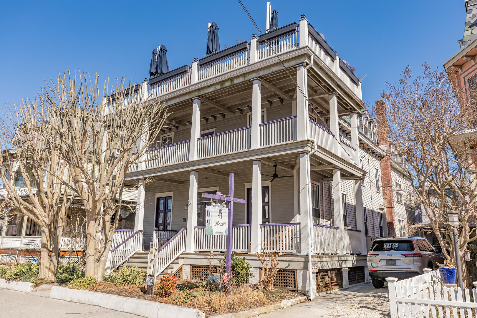 Long & Foster Vacation Rentals-41 Jackson St. #1-image-1