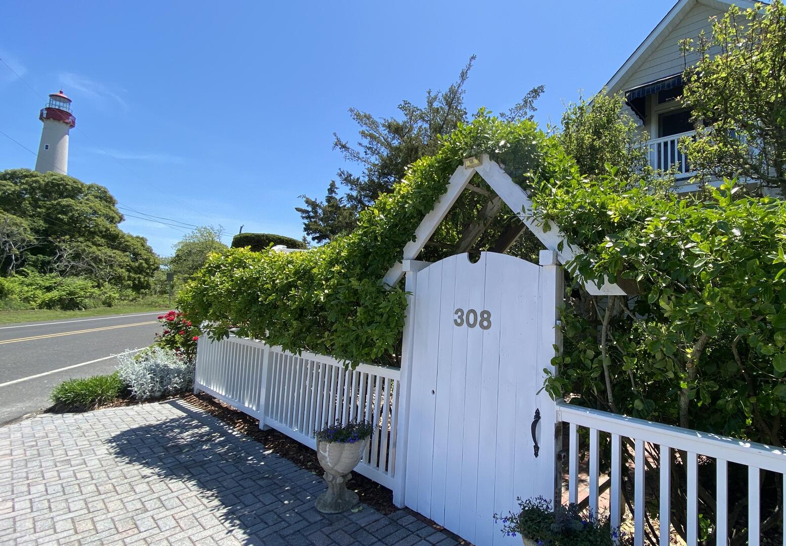 Long & Foster Vacation Rentals-308 Lighthouse Avenue-image-1