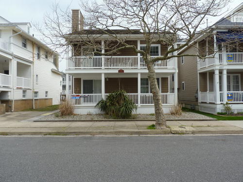 Long & Foster Vacation Rentals-835 Brighton Place 2nd Flr-image-1