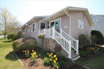 Long & Foster Vacation Rentals-317 Jefferson-image-1