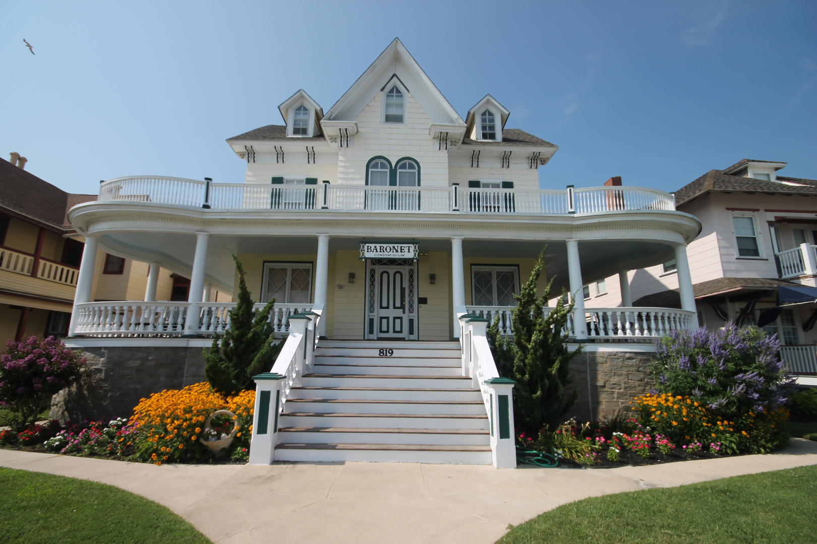 Long & Foster Vacation Rentals-819 Beach Avenue unit 1 E-image-1