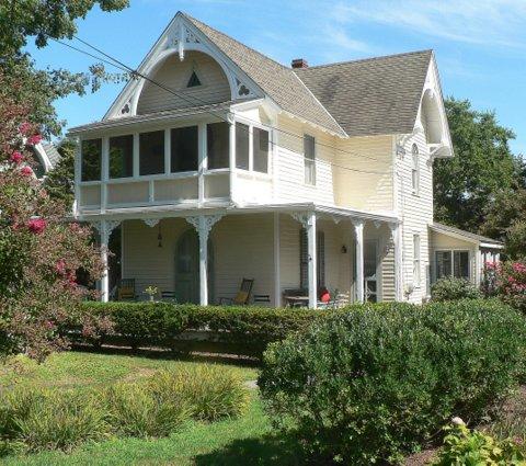 Long & Foster Vacation Rentals-309 Cape Ave-image-1