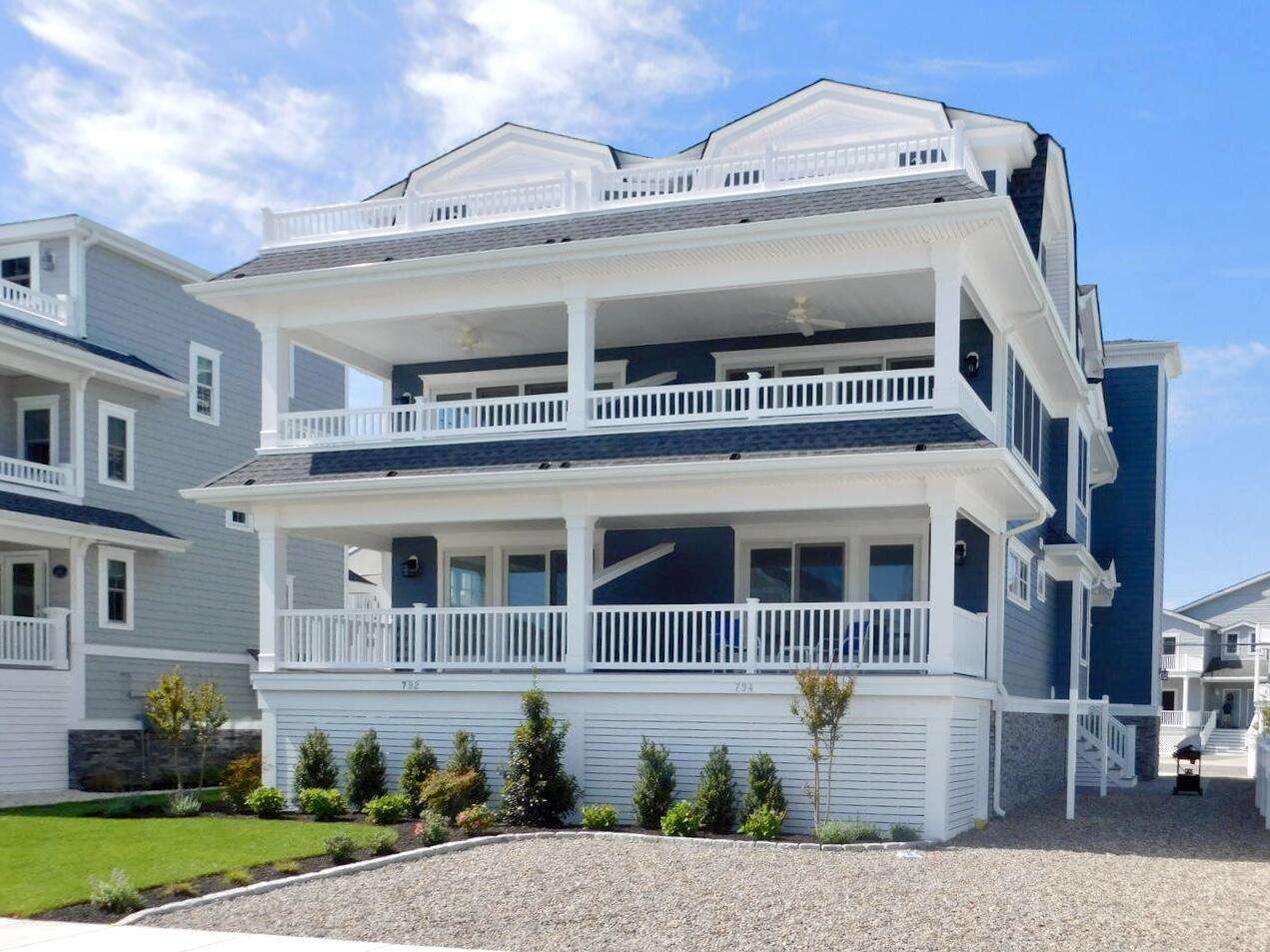 Long & Foster Vacation Rentals-794 Sunrise Dr, West-image-1