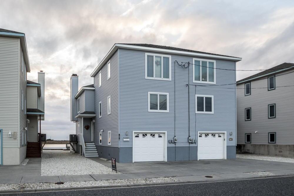Long & Foster Vacation Rentals-804 21st Street, East-image-1