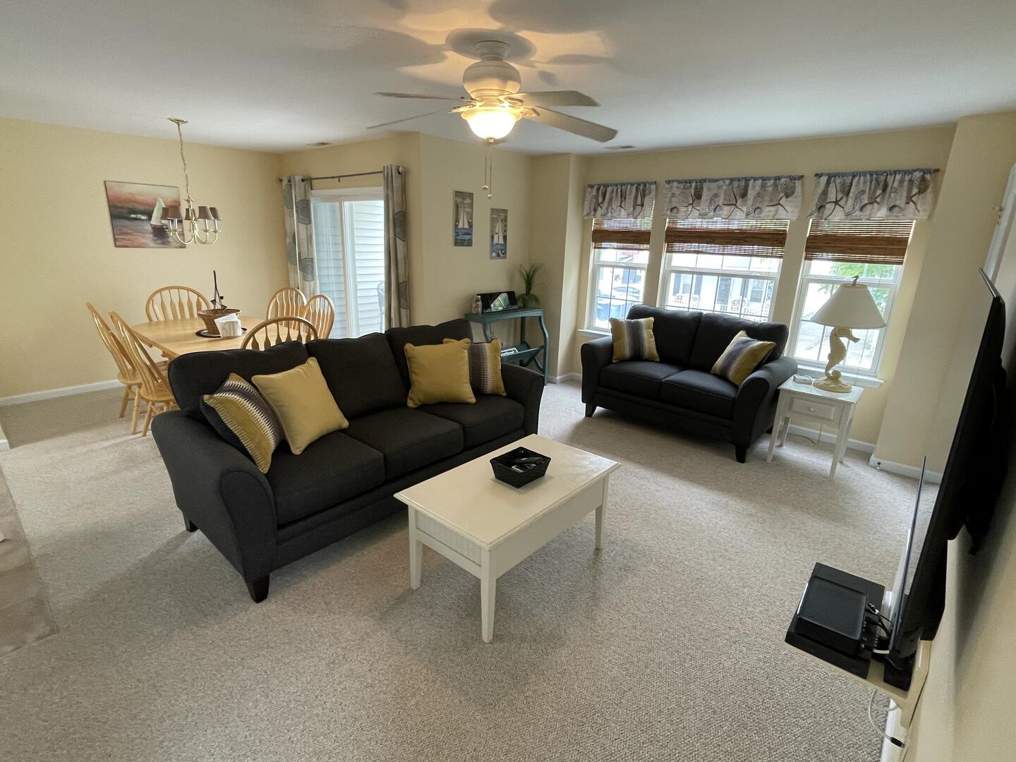 201 E. Juniper Avenue Wildwood, NJ Long & Foster Vacation Rentals
