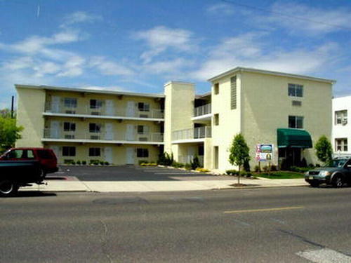 Long & Foster Vacation Rentals-1110 Wesley Unit 307-image-1