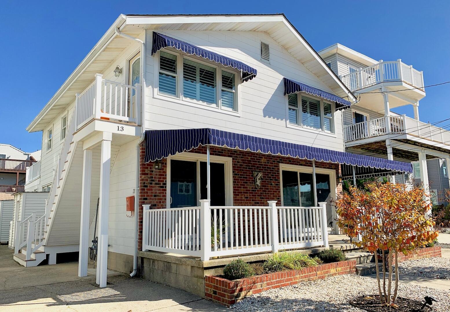 Long & Foster Vacation Rentals-13 67th Street 2nd Floor-image-1