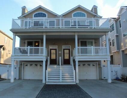 Long & Foster Vacation Rentals-110 60th Street East-image-1