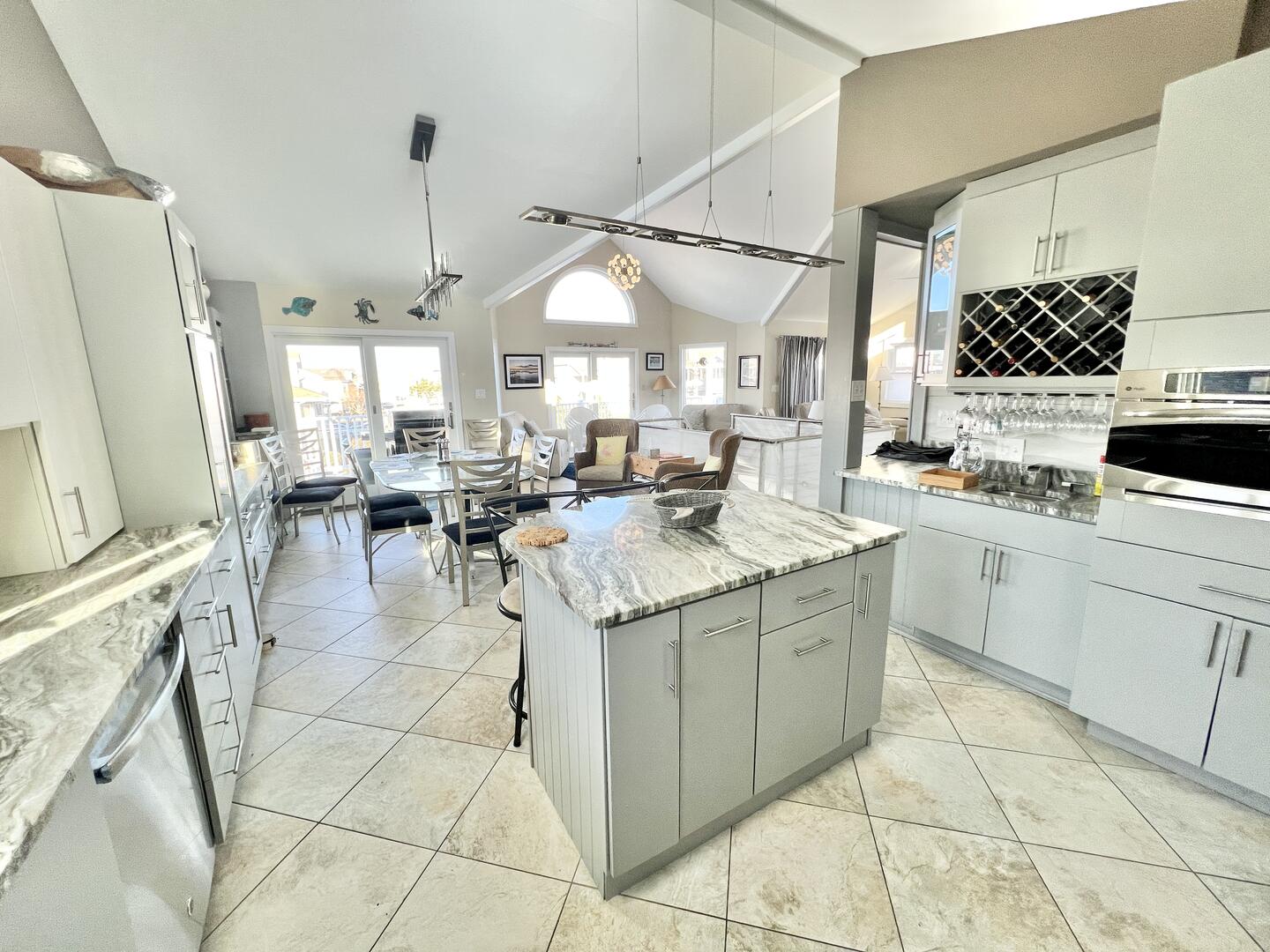6800 Pleasure Avenue North | Sea Isle City, NJ | Long & Foster