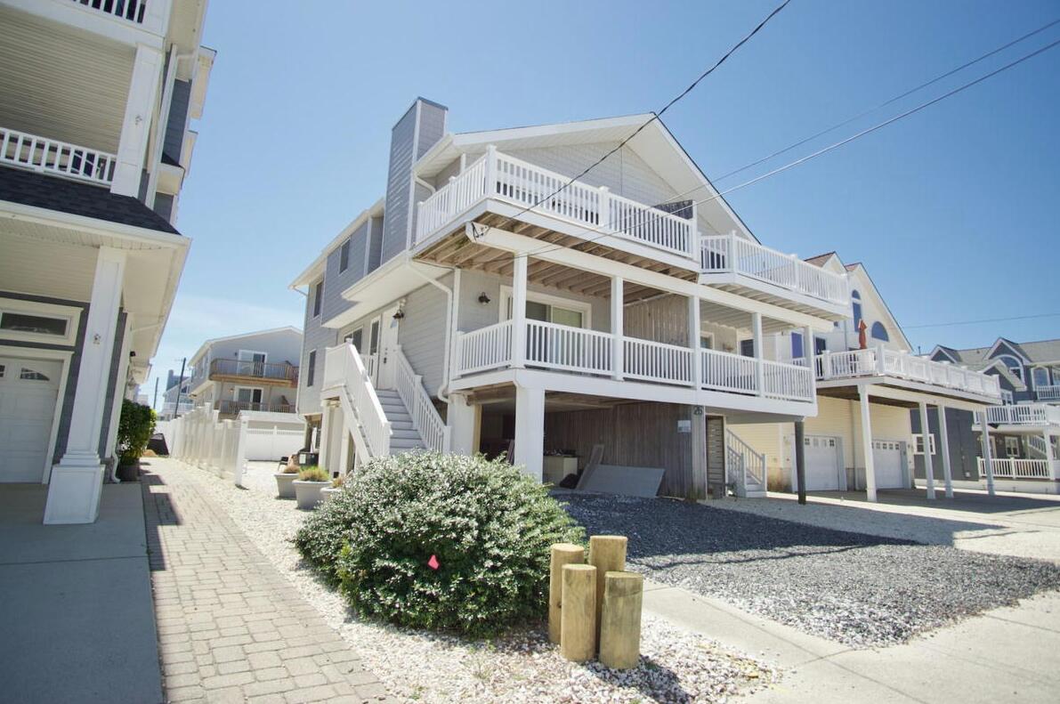 26 80th Street East | Sea Isle City, NJ | Long & Foster Vacation