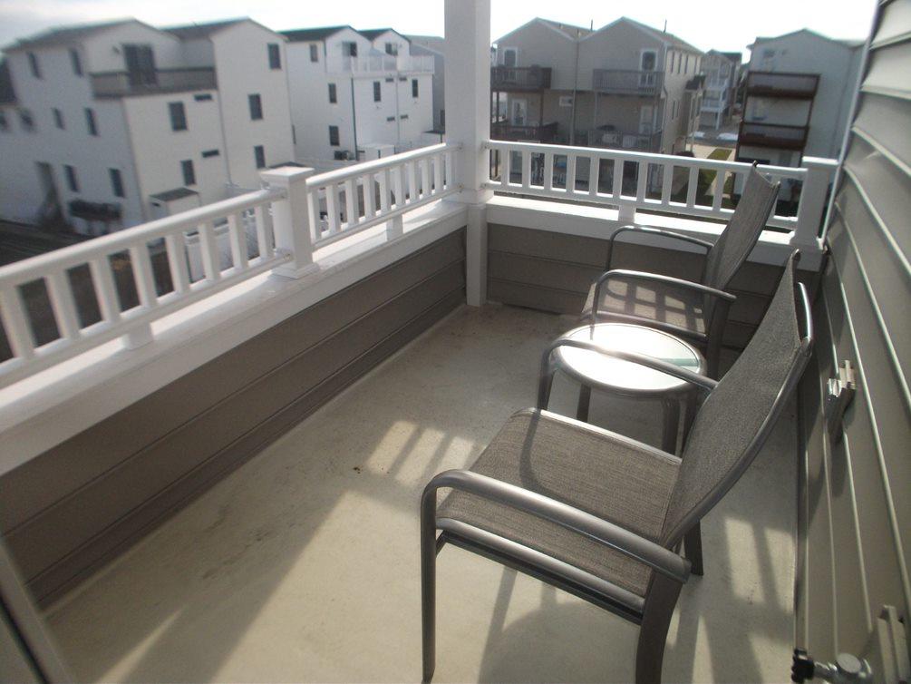 214 55th Street East | Sea Isle City, NJ | Long & Foster Vacation