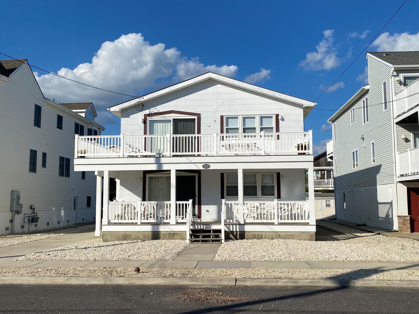 Long & Foster Vacation Rentals-229 77th Street 1st Floor-image-1