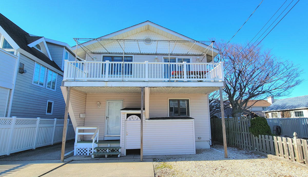 Long & Foster Vacation Rentals-8612 Pleasure Avenue East-image-1