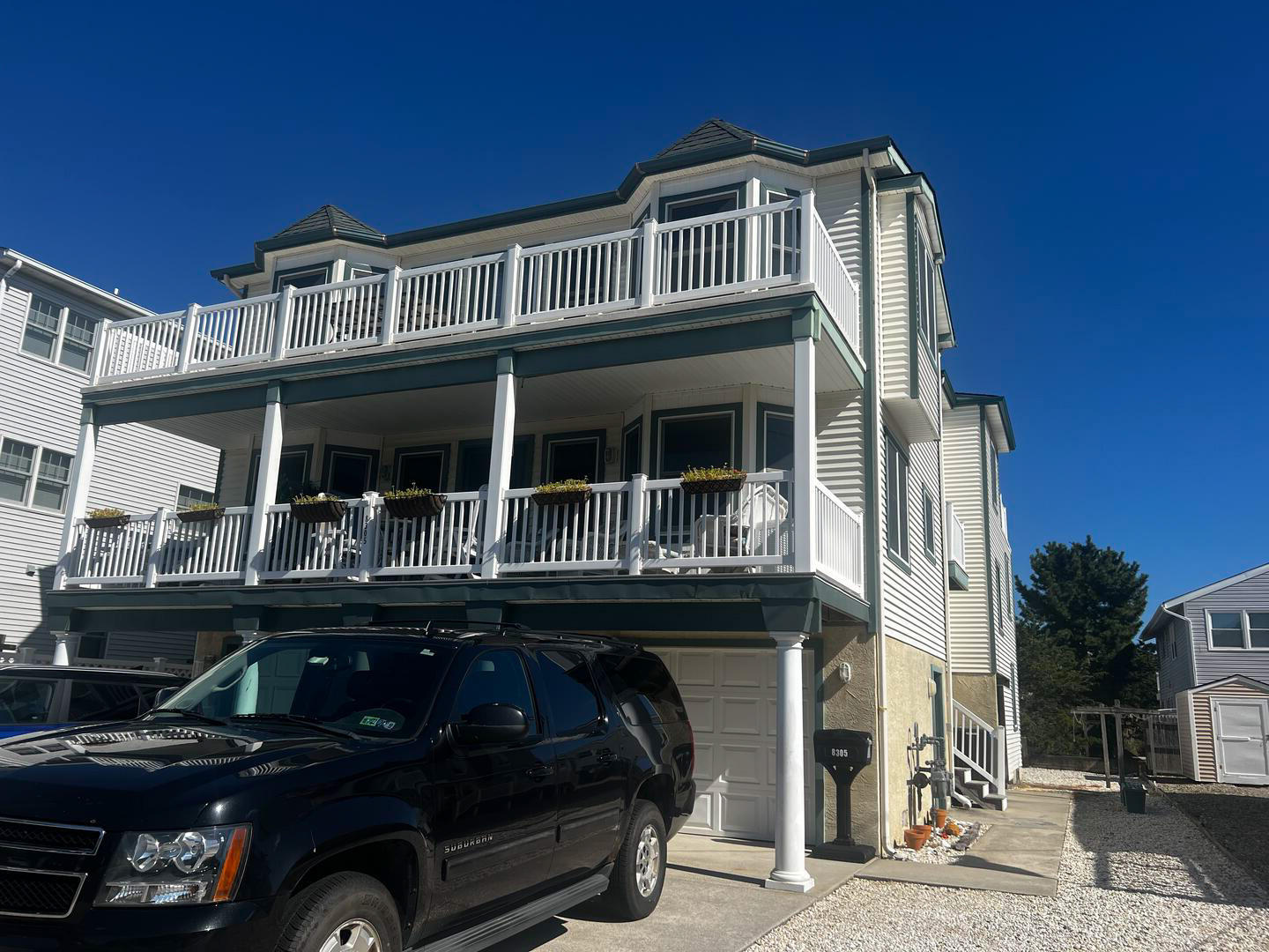 Long & Foster Vacation Rentals-8305 Landis Avenue East-image-1