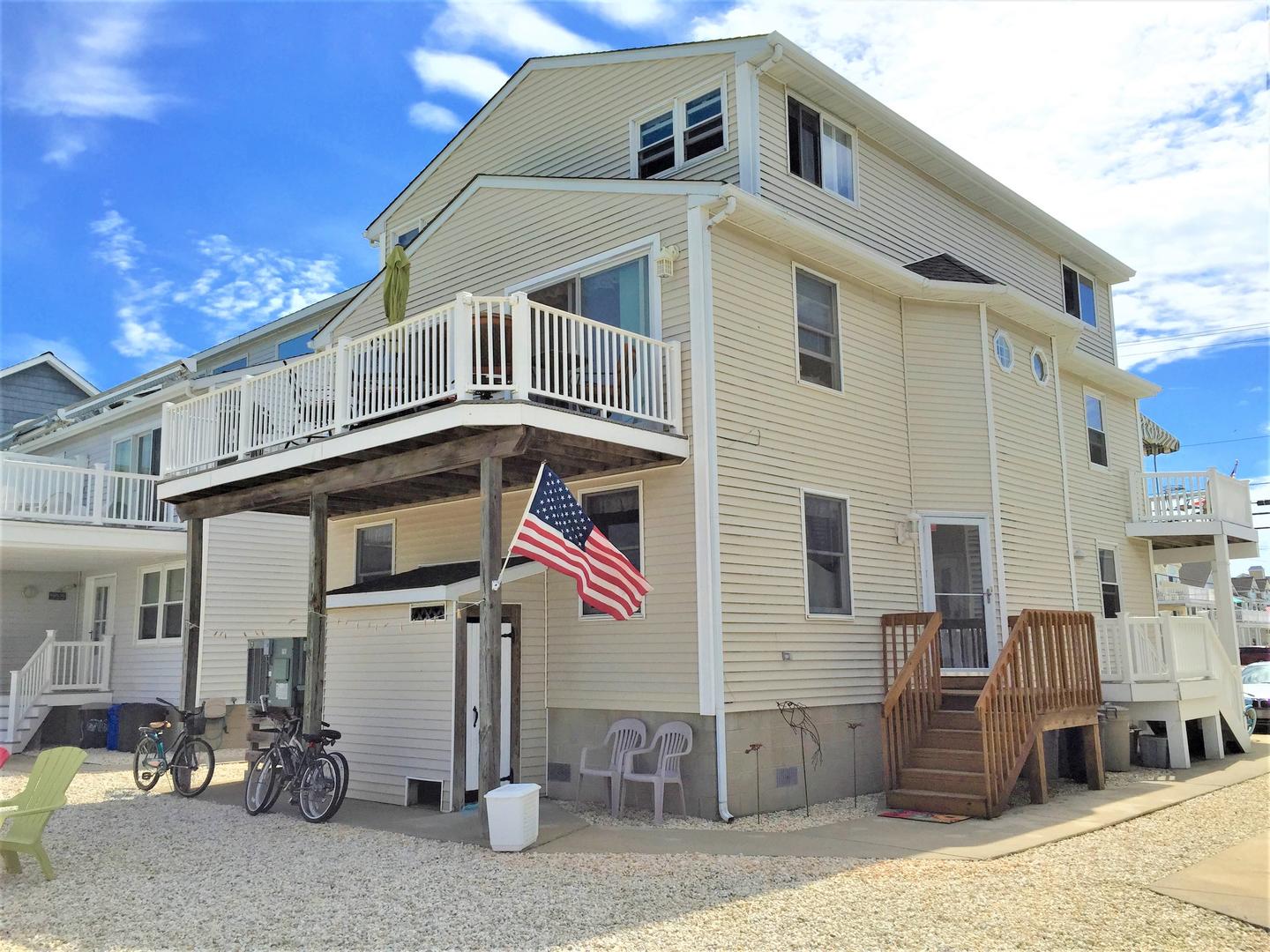 Long & Foster Vacation Rentals-6800 Central Avenue West-image-1